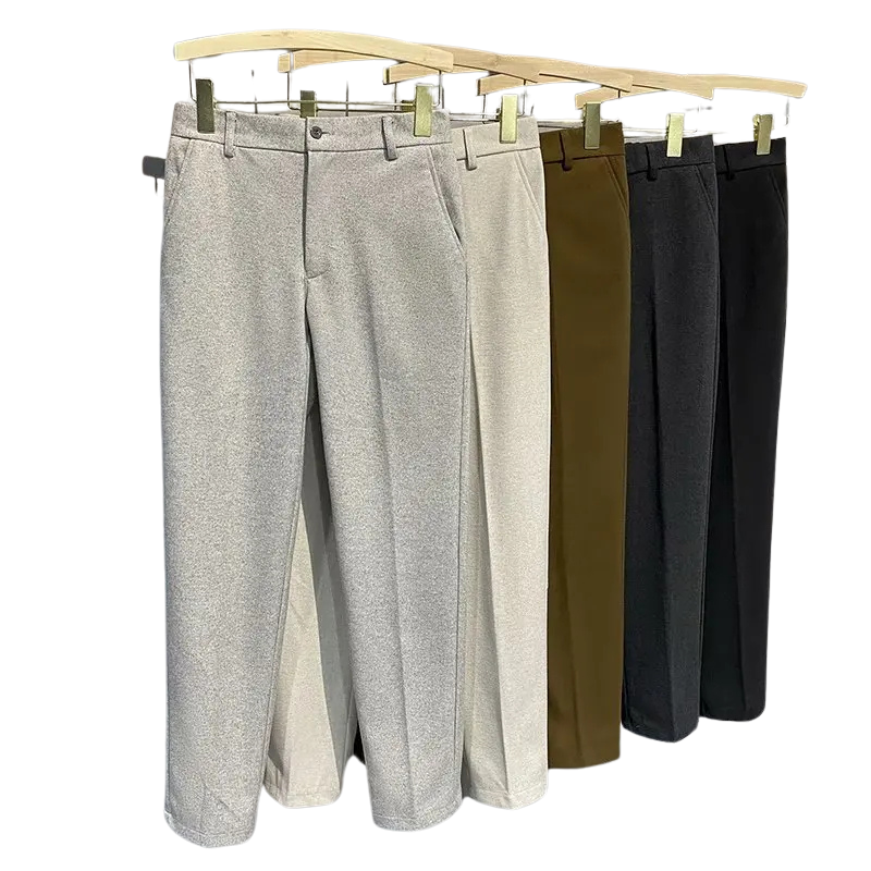 Vieux pantalon d'argent